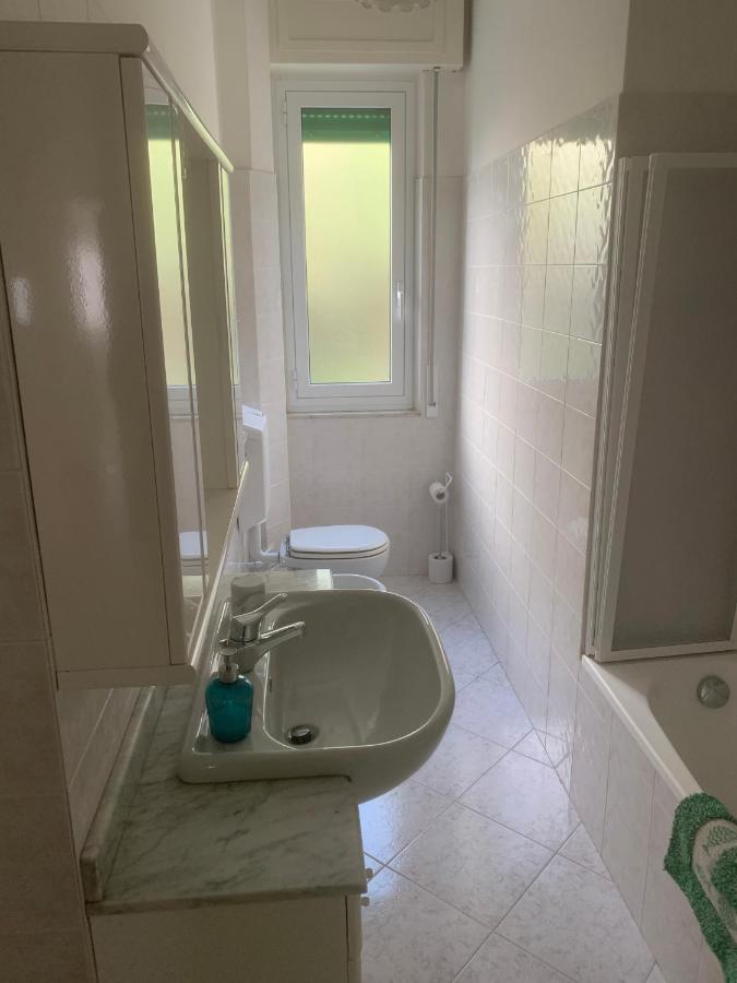 Casa Bianca 4 - Confortevole In Centro A Moneglia Zewnętrze zdjęcie